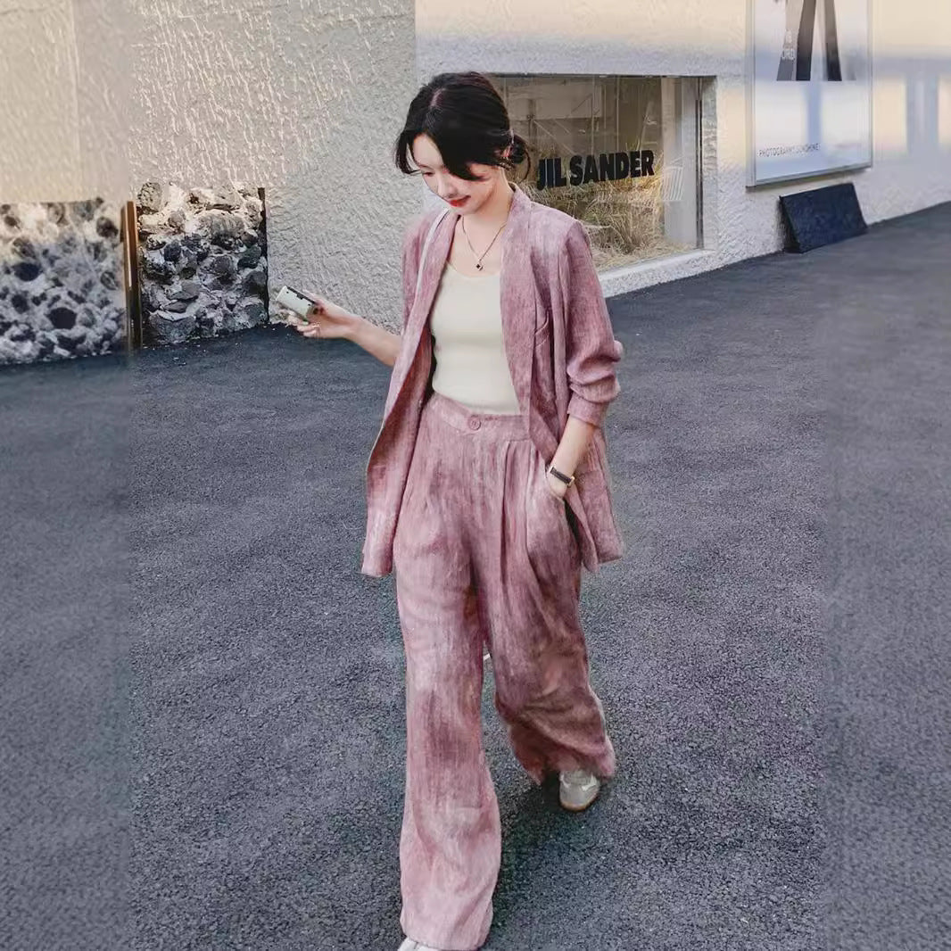 2024 Spring/Fall New Pink Retro Design Casual Suit for Women, Two-Piece Set with Wide-Leg Pants for a Youthful Look